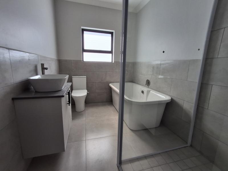 3 Bedroom Property for Sale in Shelley Point Western Cape